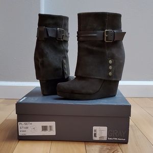 WOMENS WEDGE BOOTIES